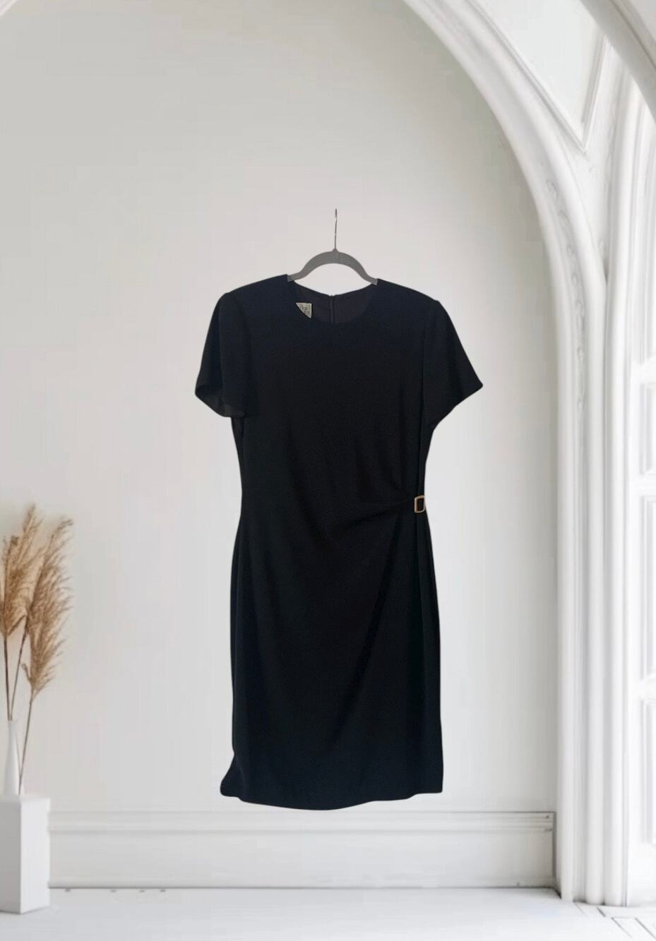 David Warren Dress Black Short Sleeve Lined dress Buckle Size 10